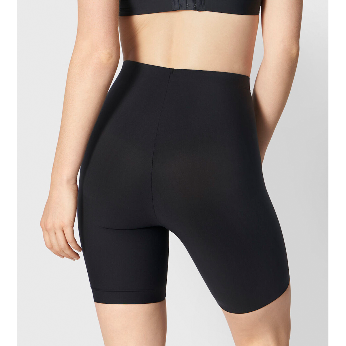 Triumph Medium Shaping Series - Black - 10201712-0004