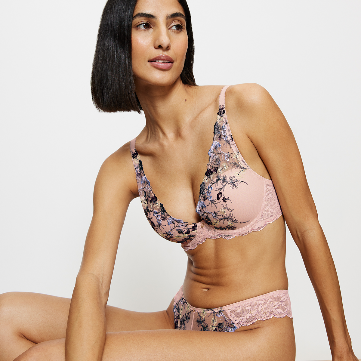 Triumph Sensual Spotlight WP - Foundation Nude - 10219831-7308