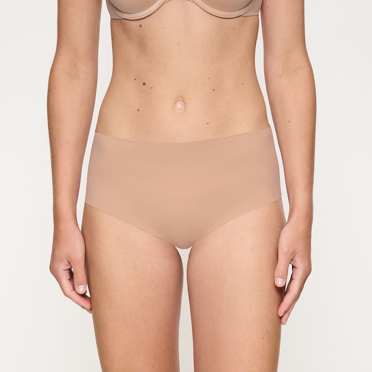 Triumph Pretty Micro - Neutral Beige - 10222227-00EP