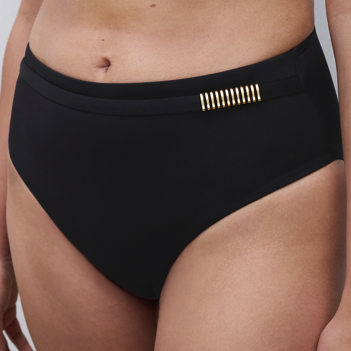 Chantelle Icon - Black - C16VC6-011