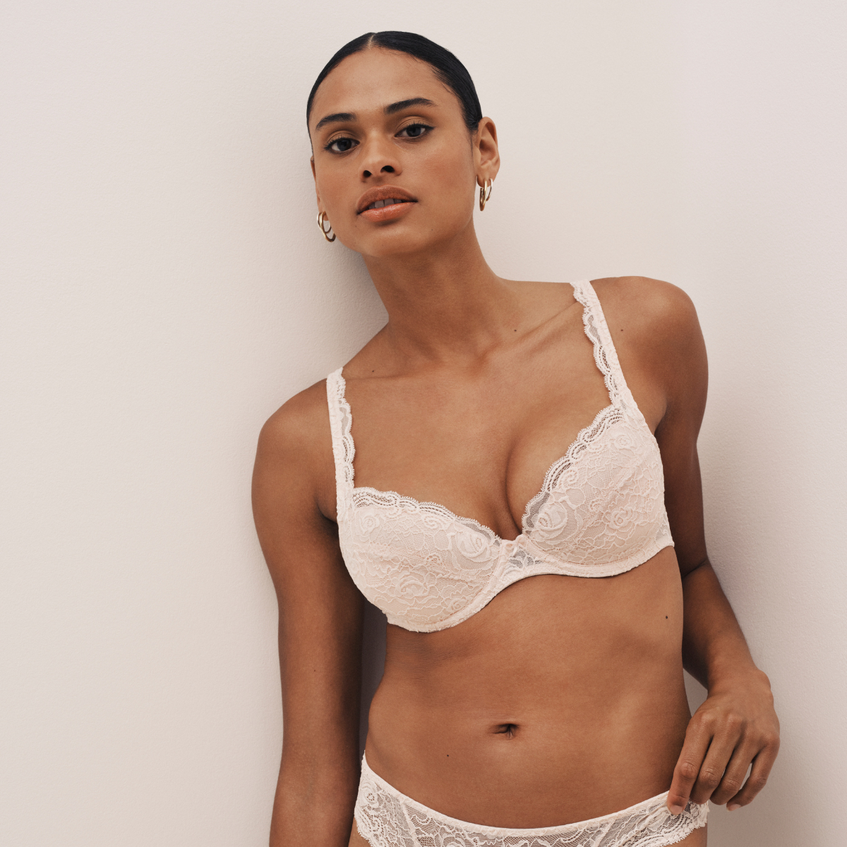 BH’er i størrelse 80E