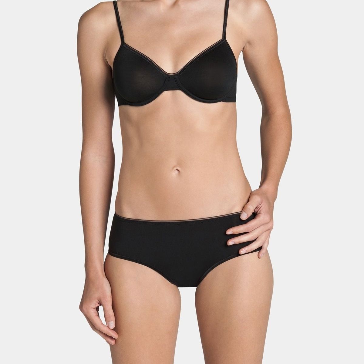 Sloggi Feel Sensational midi trusse, sort - 10143005 - 0004 - Sort