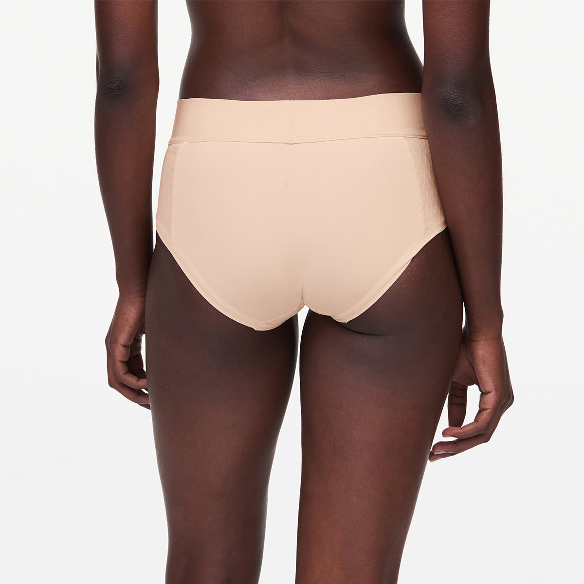 Chantelle Smooth Lines - Golden Beige - C11N40-01N